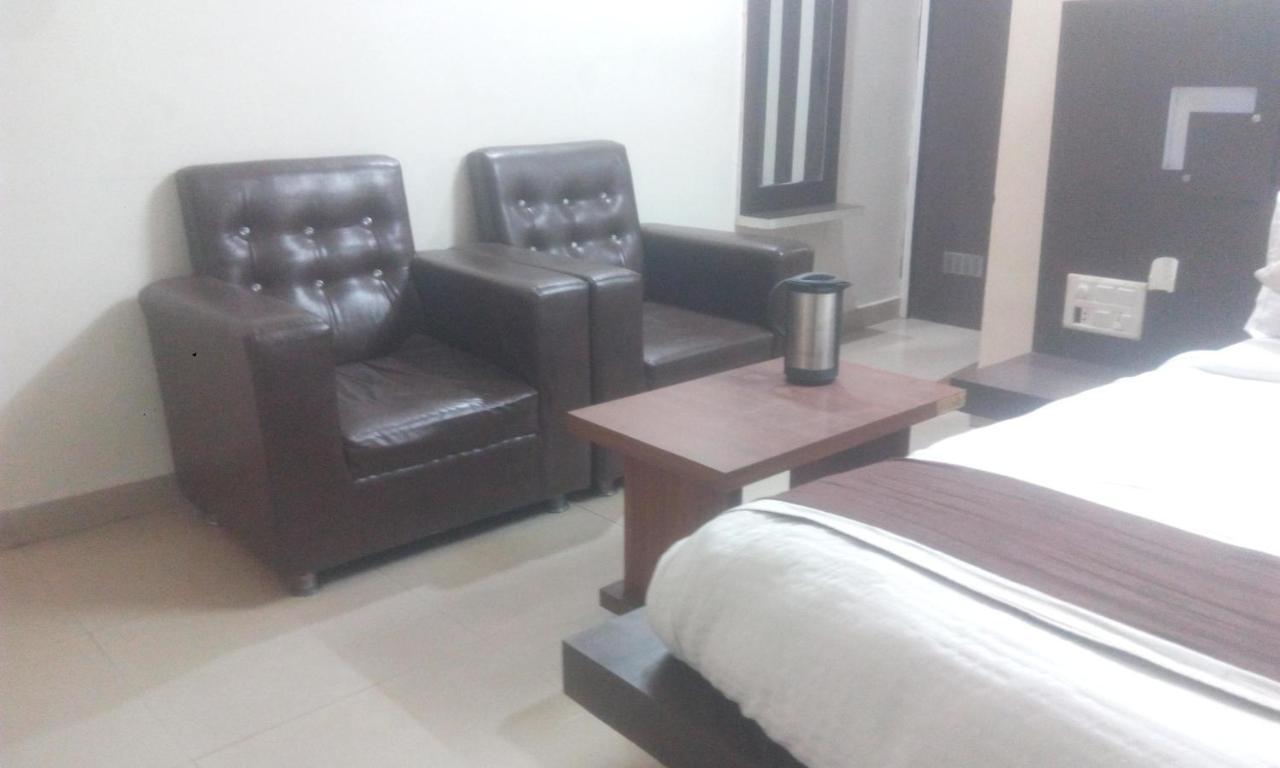 Hotel Priya Palace Ranchi Eksteriør bilde