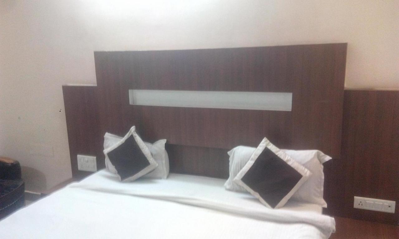 Hotel Priya Palace Ranchi Eksteriør bilde