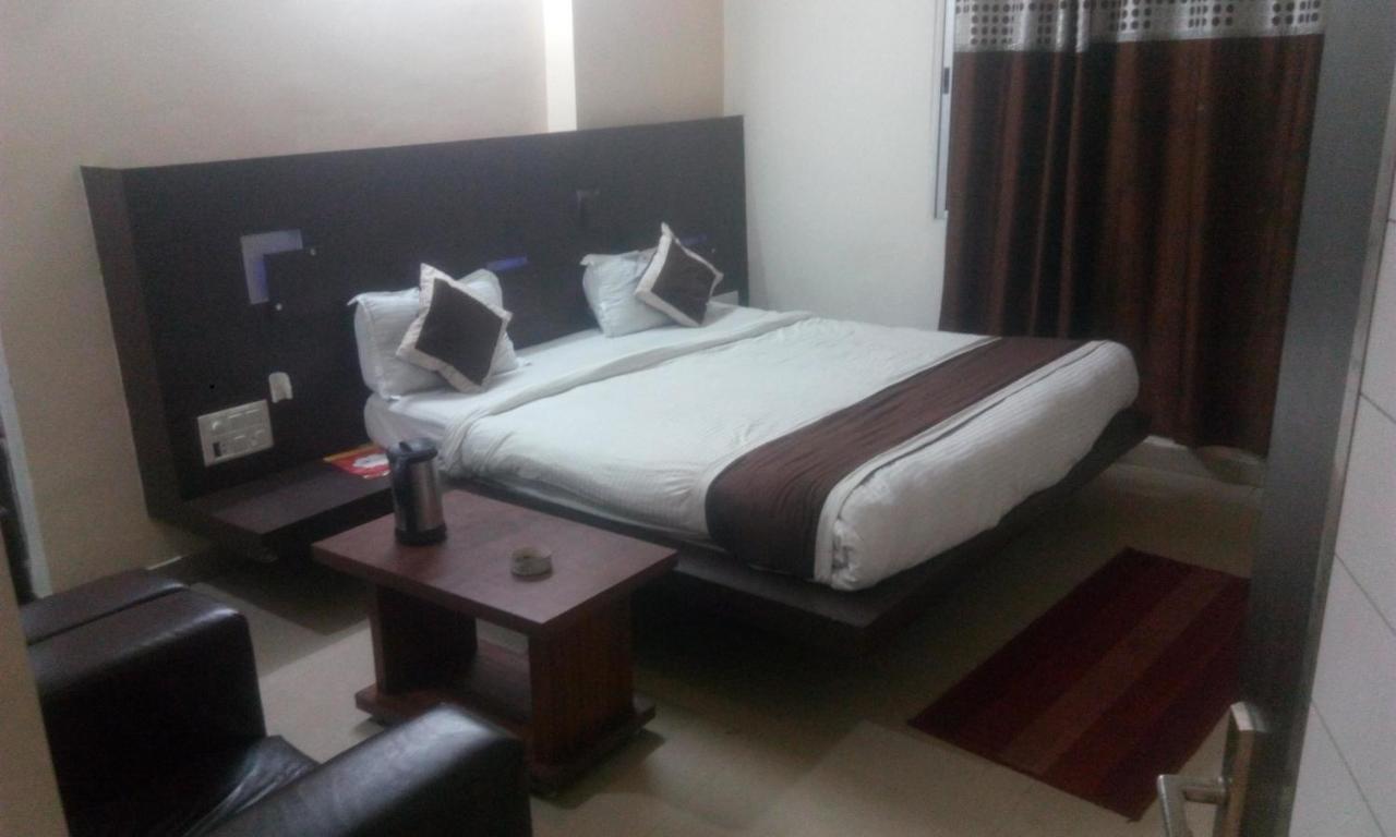 Hotel Priya Palace Ranchi Eksteriør bilde