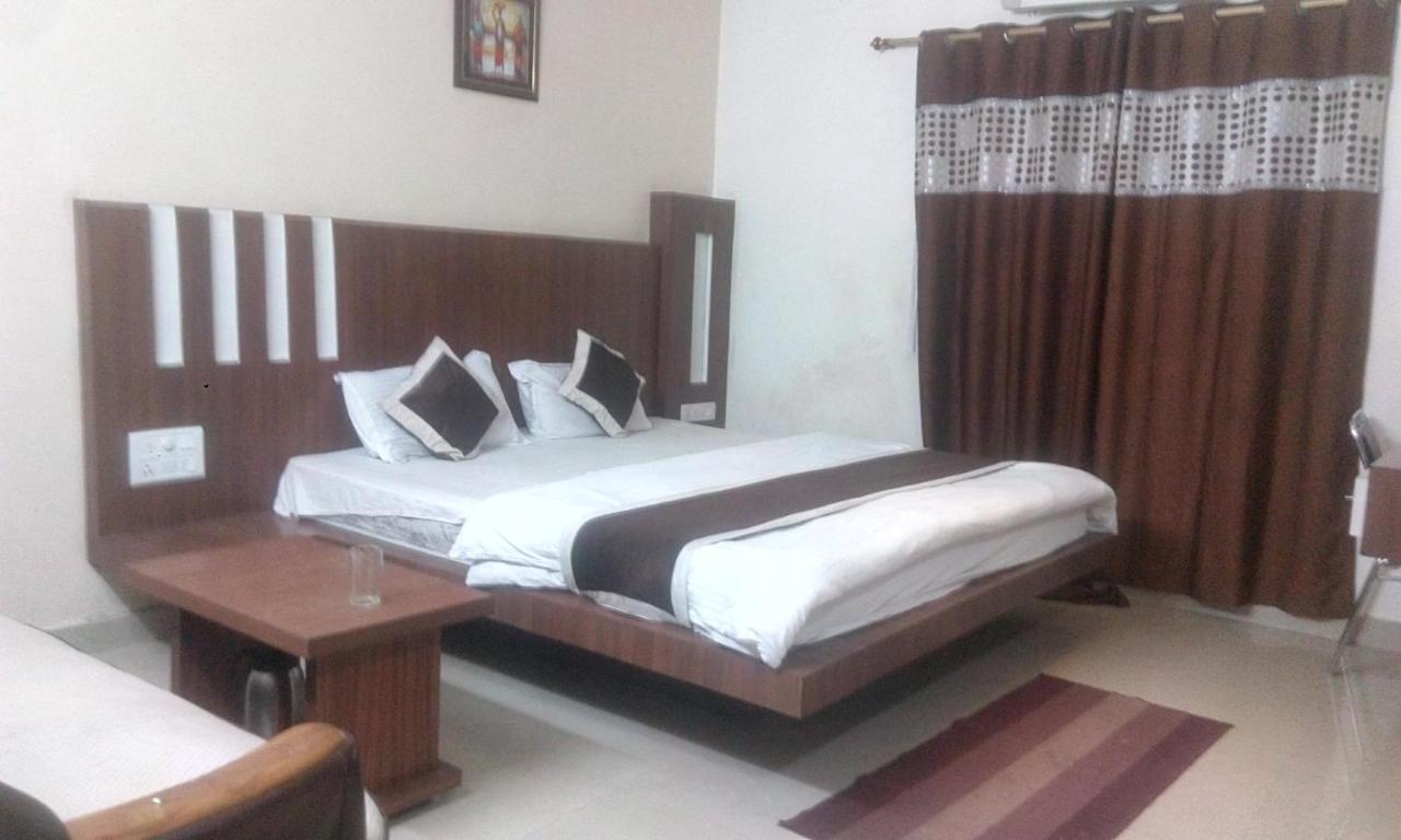 Hotel Priya Palace Ranchi Eksteriør bilde