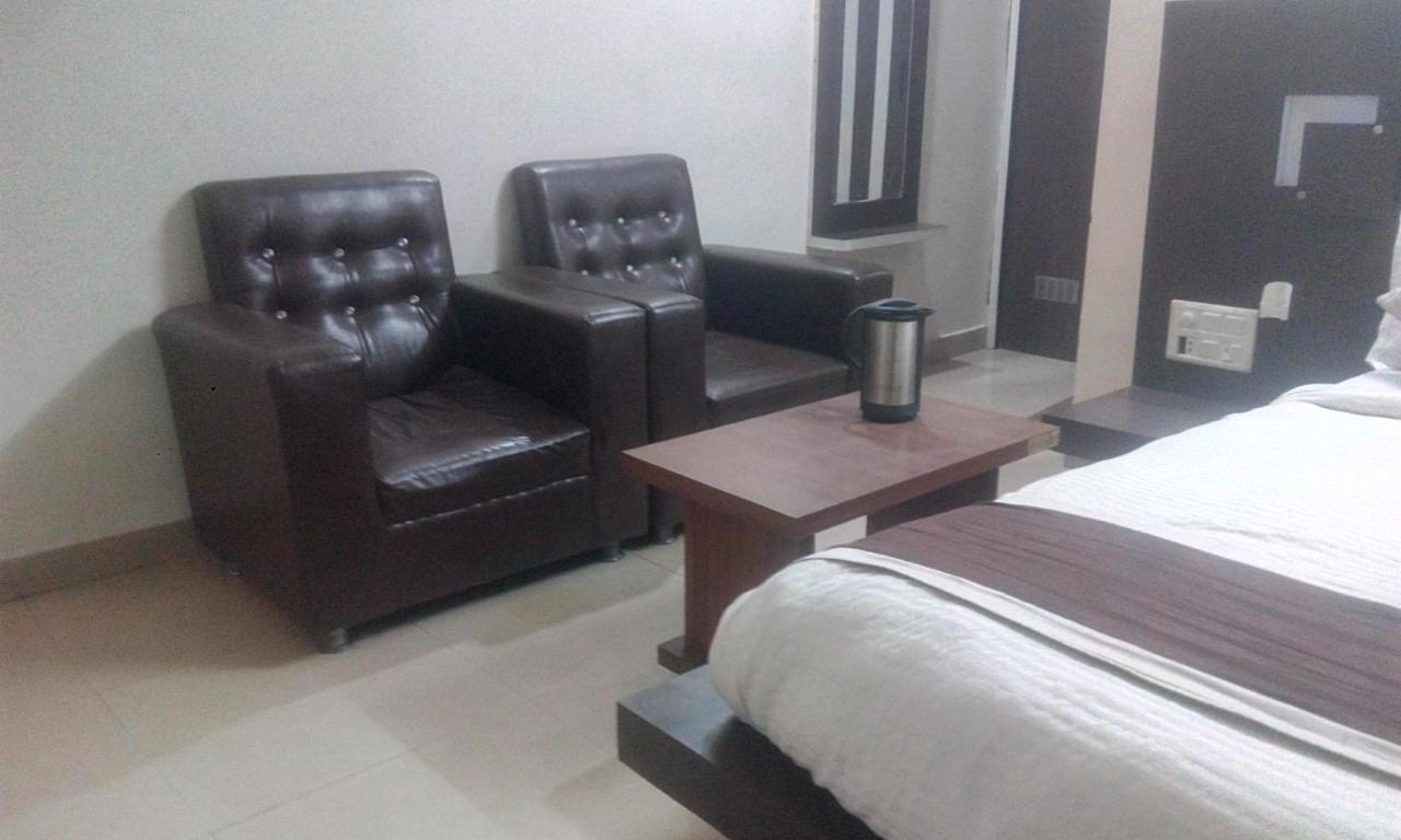 Hotel Priya Palace Ranchi Eksteriør bilde