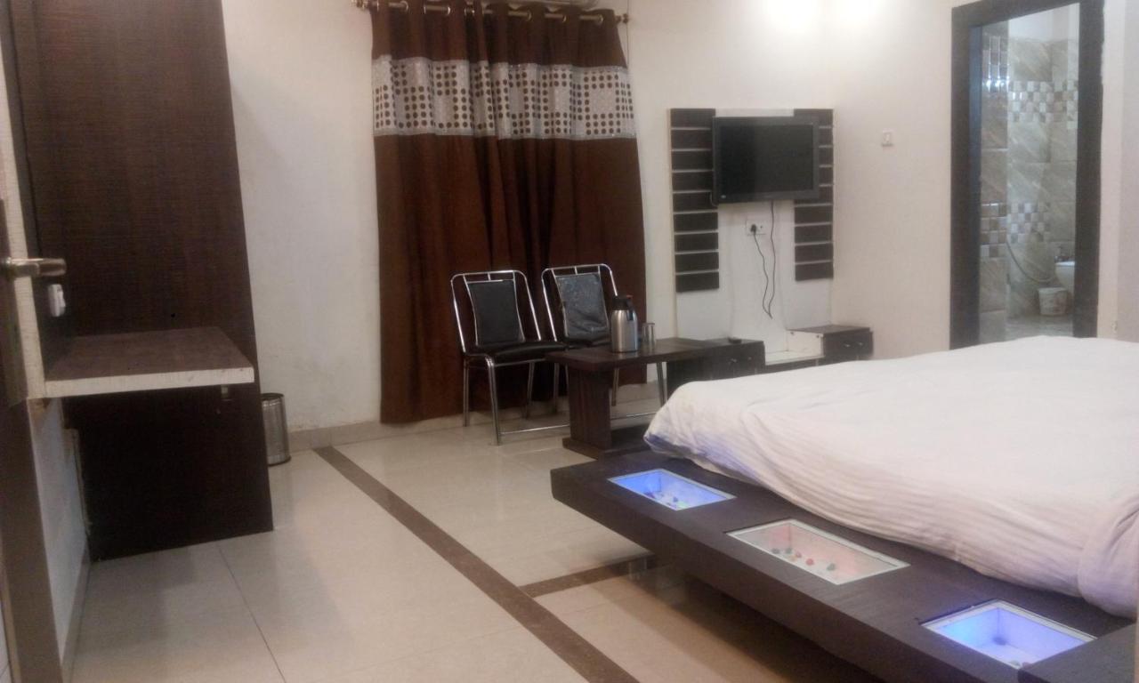 Hotel Priya Palace Ranchi Eksteriør bilde